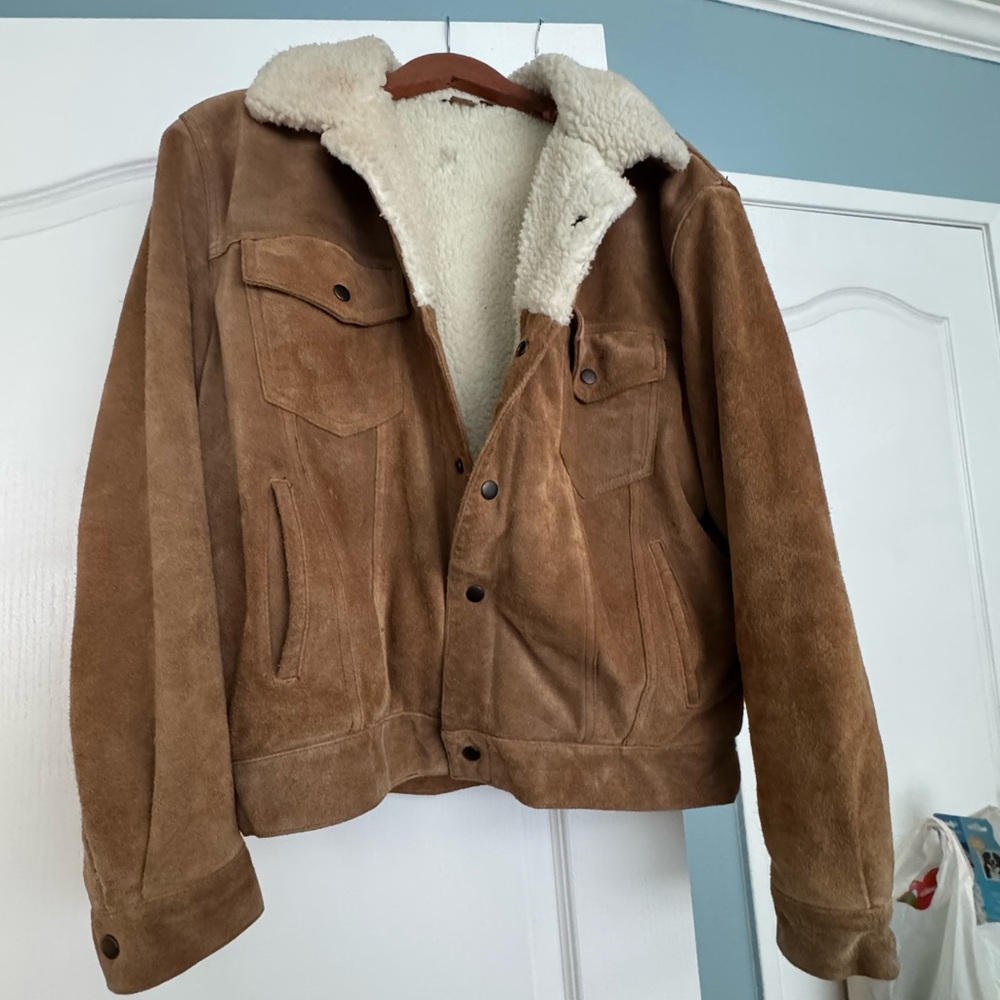 Suede with sherpa lining Tan/brown